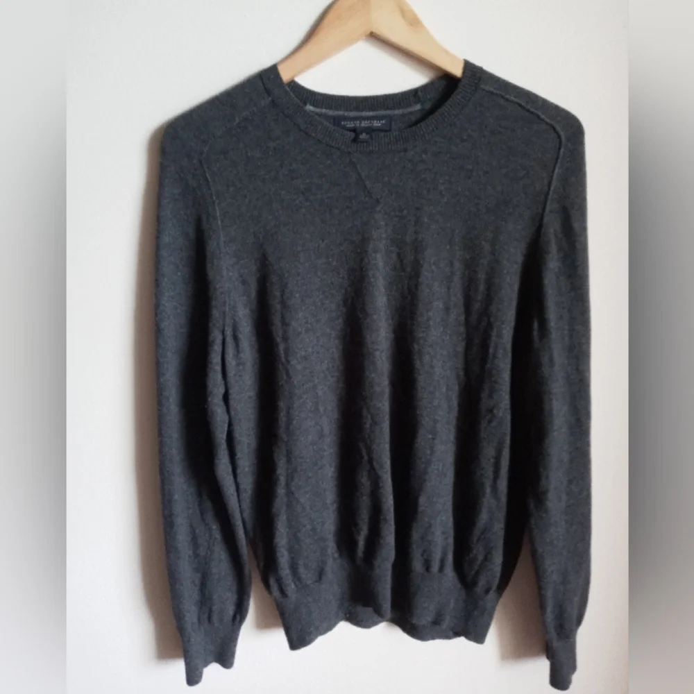 Banana Republic Size Medium Gray Sweater - Picture 1 of 5